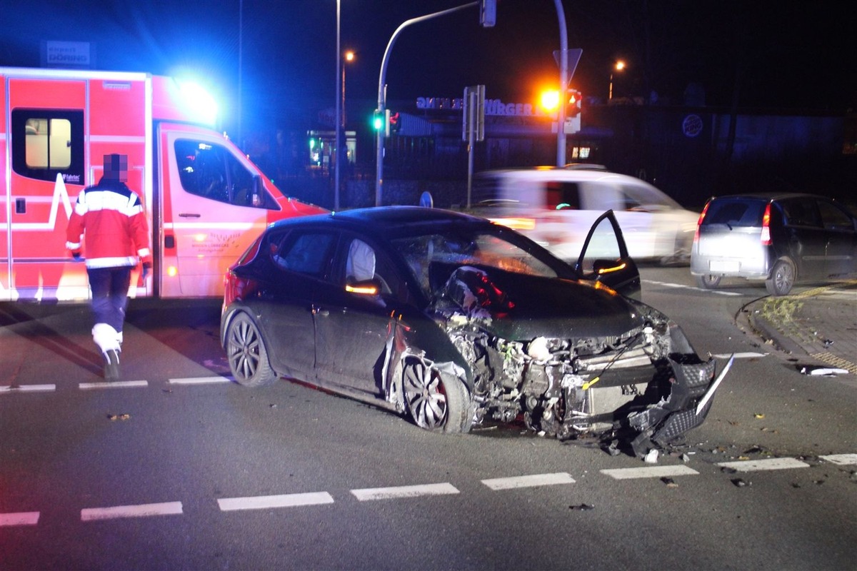 POL-MI: Alkoholfahrt endet vor Verkehrsschild