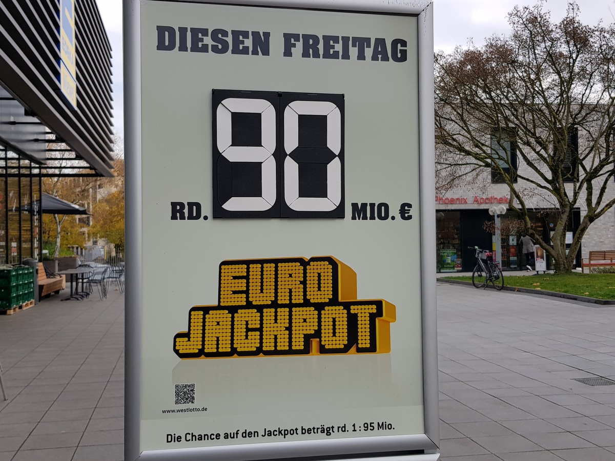 Trotz acht Millionären

Verlängerung beim 90-Millionen-Mega-Jackpot