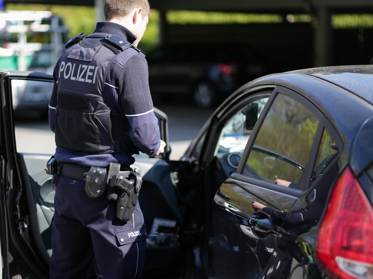 POL-ME: Drogenkontrollen im Straßenverkehr - Wülfrath / Kreis Mettmann - 2007131