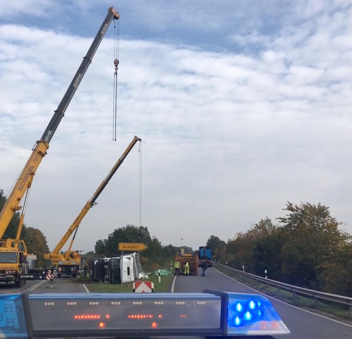 POL-EL: Lingen - Unfall auf der Umgehungsstraße (Bild zum Verkehrsunfall)