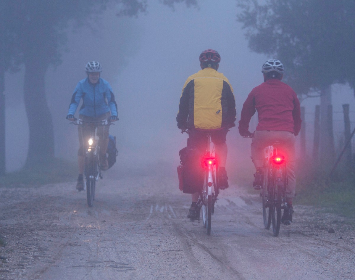 Auch bei Wind und Wetter: Mit dem Rad sicher ans Ziel