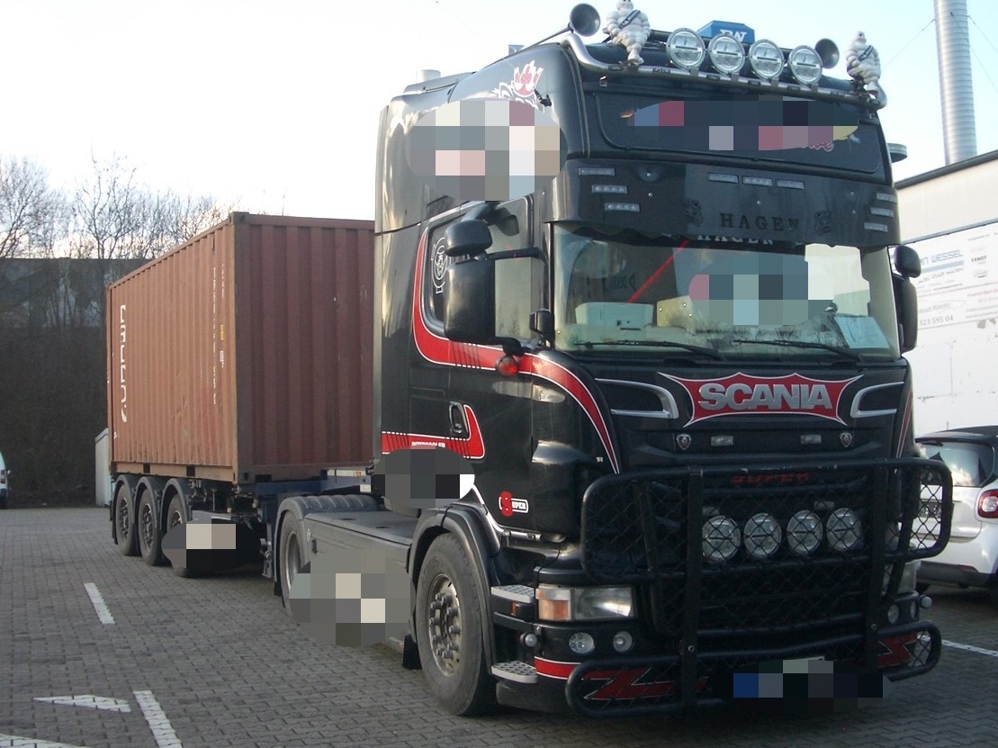 POL-MS: Polizisten legen Lkw auf Autobahn 1 still: Abgasmanipulation und fehlender Spiegel