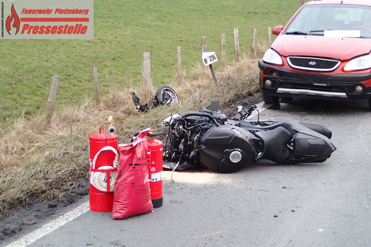 FW-PL: OT-Teindeln. Motorradfahrer wird bei Verkehrsunfall auf B236 schwer verletzt. Rettungshubschrauber im Einsatz.