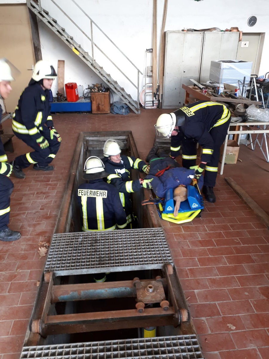 FW Borgentreich: Nachtrag zur Meldung vom 21.10.2018 Übungsttag der Feiwilligen Feuerwehr der Stadt Borgentreich