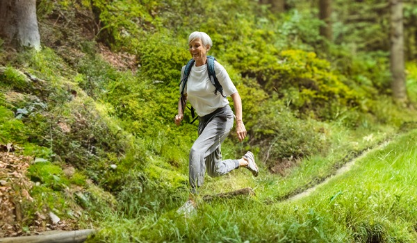 Sport und Regeneration: Wie Enzyme bei Überlastung und Verletzungen helfen können