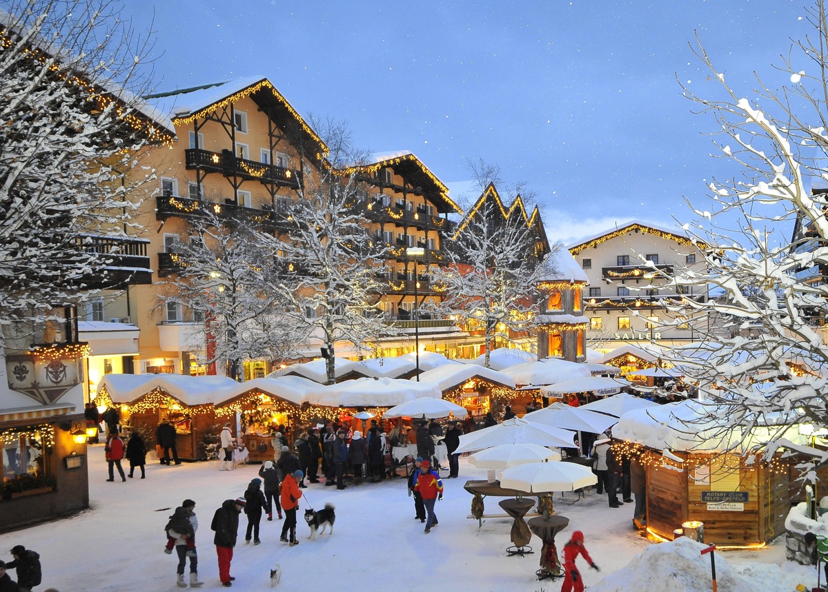 Weingenuss, Wintermärchen &amp; Weihnachtsmarkt - BILD