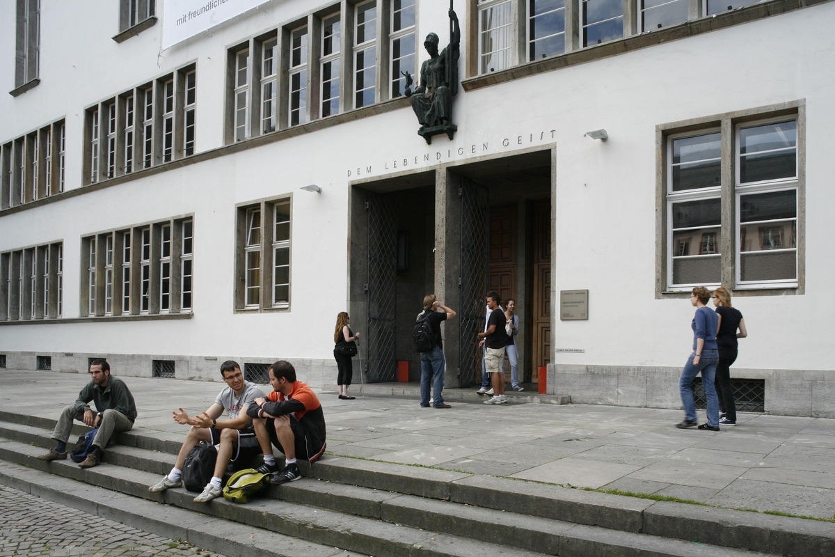 Für die Freiheit und Verantwortung der Wissenschaft - das DAAD-Stipendiatentreffen in Heidelberg