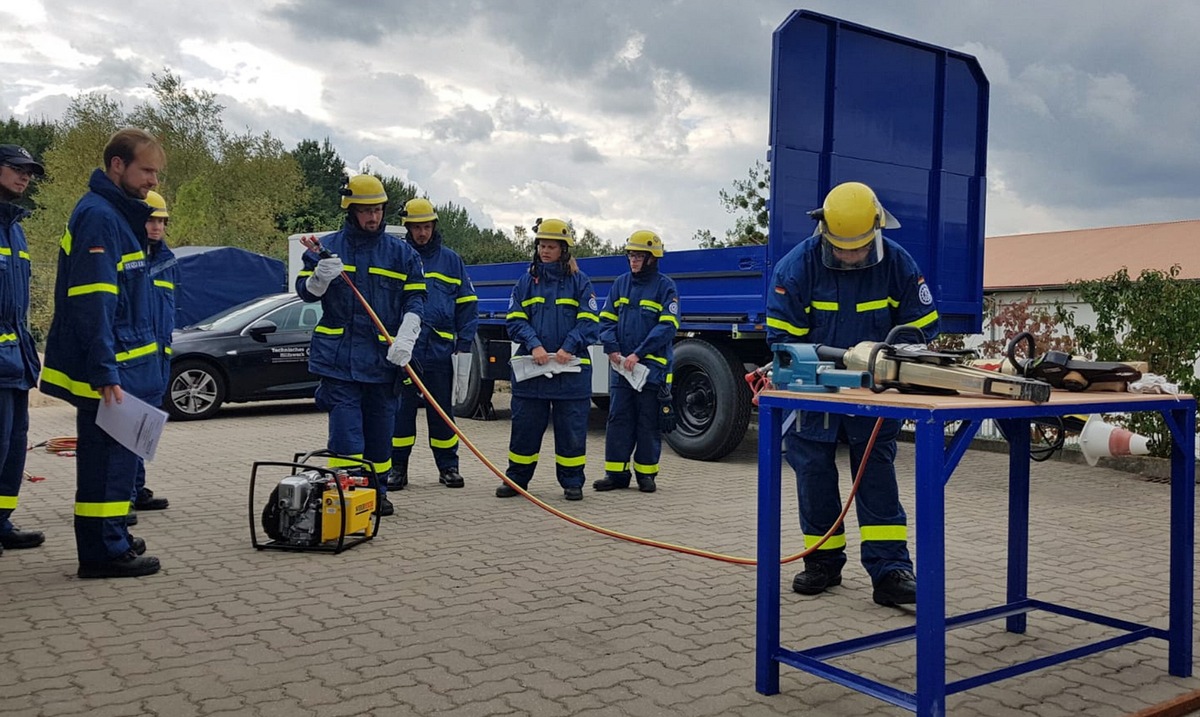 THW-HH MV SH: Zentraler Start für Grundausbildung im Regionalbereich Schwerin für 46 THW-Helferinnen und -Helfer