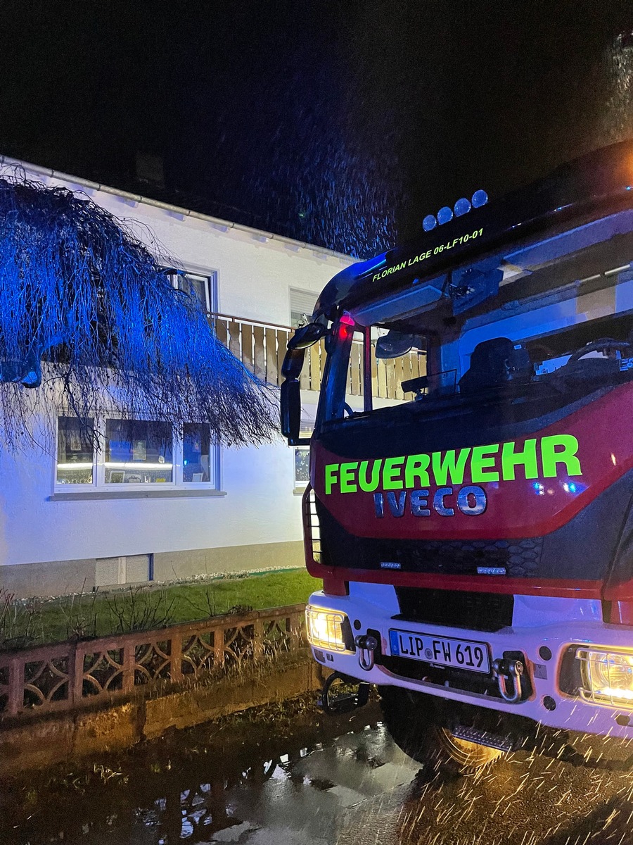 FW Lage: Feuer 3 / Zimmerbrand - 29.12.2021 - 19:30 Uhr