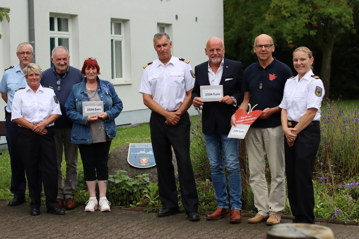 BPOLI-See: Spendenstand der Bundespolizei zum 12.Tag der Küstenwache bringt 7002 Euro ein