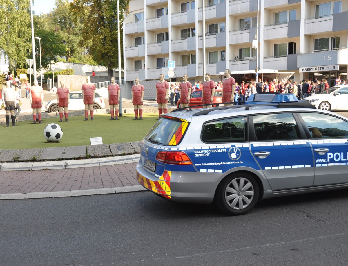 POL-PPWP: Keine Probleme beim Montagabendspiel