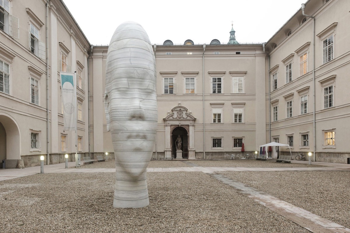 &quot;Awilda&quot;: Monumentaler Marmorkopf für Salzburg