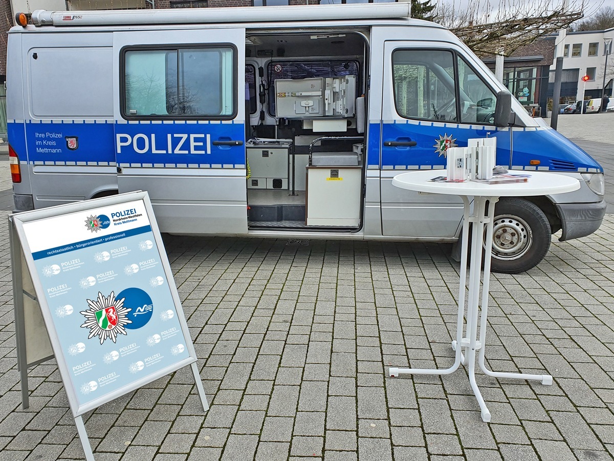 POL-ME: Die Kriminalprävention berät am Info-Mobil - Monheim am Rhein - Haan - 2404071