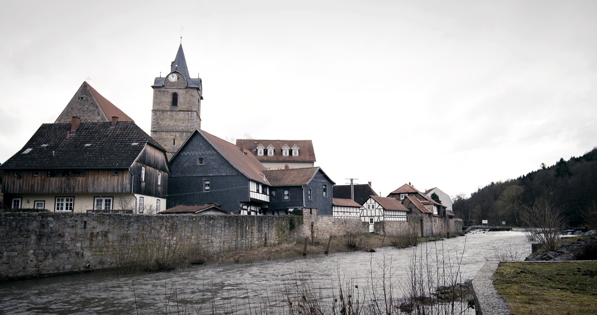 3sat zeigt Dokumentarfilm &quot;Themar - Die Kleinstadt und der Rechtsrock&quot;