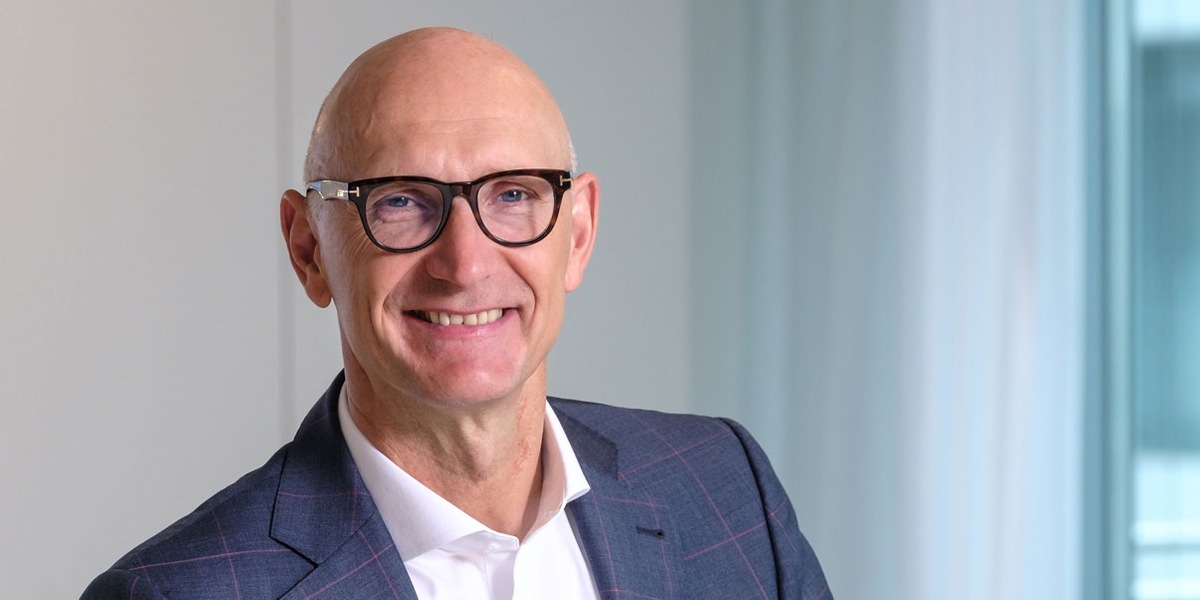 CEO-Reden im Verständlichkeits-Check: Telekom-Chef top, Rheinmetall ausbaufähig