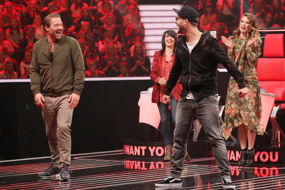 Mark Forster und Sasha sind &quot;brothers from another mother&quot; und zeigen in &quot;The Voice Kids&quot; ab Sonntag in SAT.1 ihre Entertainment-Qualitäten