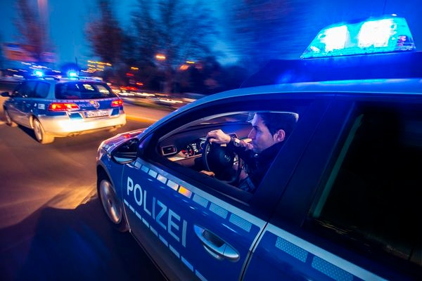 POL-REK: Bewaffneter Raubüberfall - Kerpen