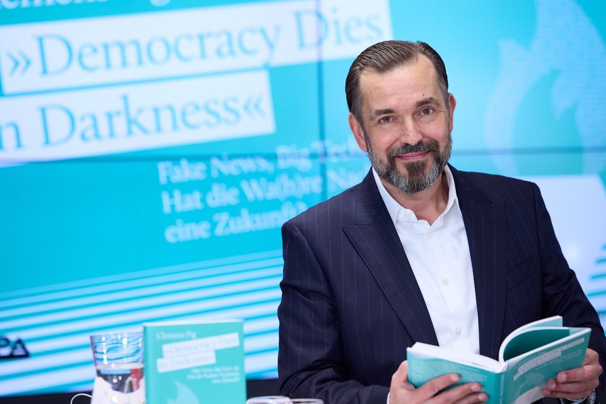 Fake News, Big Tech, AI: Hat die Wa(h)re Nachricht eine Zukunft? Buchpräsentation Clemens Pig: „Democracy Dies in Darkness&quot;