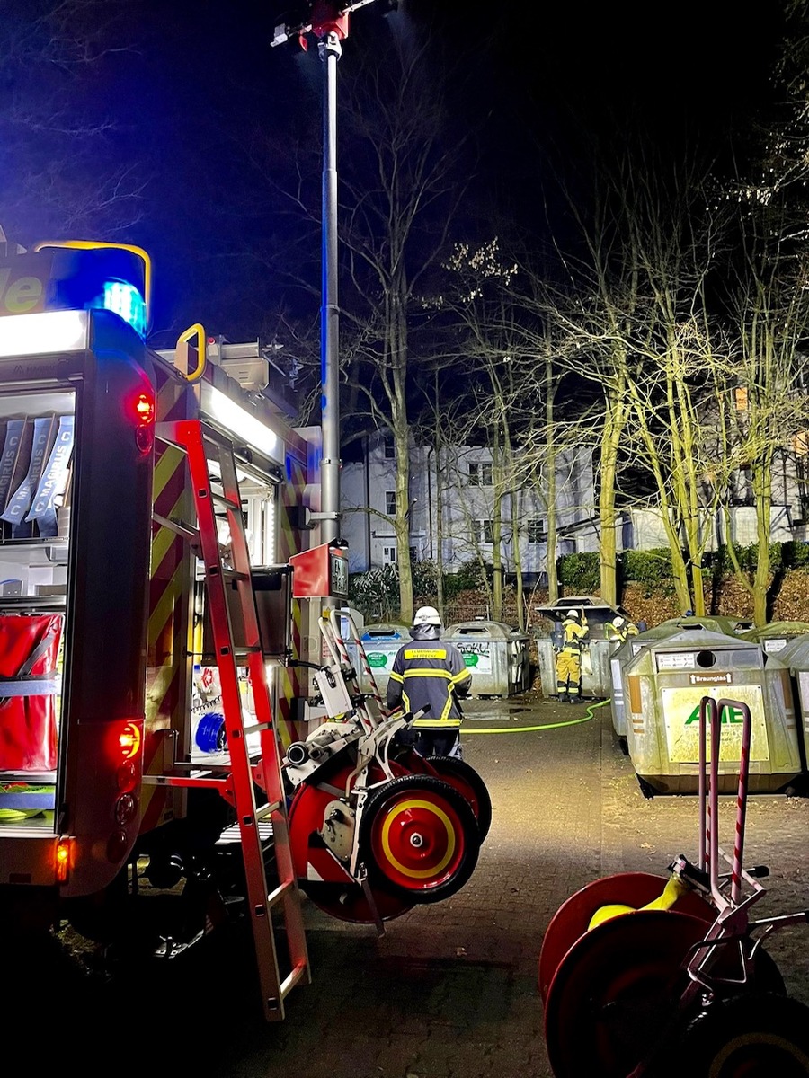 FW-EN: Silvesterbilanz: Unruhiger Silvesternachmittag - Ruhige Silvesternacht für die Freiw. Feuerwehr