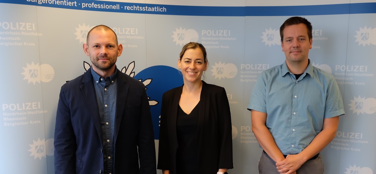 POL-RBK: Rheinisch-Bergischer Kreis - Tatkräftige Unterstützung für die Kreispolizeibehörde: 15 neue Kollegen und Kolleginnen treten zum Dienst an