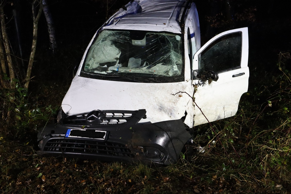 POL-BI: Verkehrsunfall mit Schwerverletztem auf der A 44