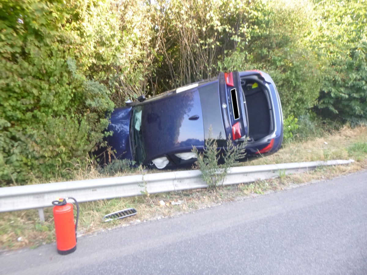 POL-VDMZ: Verkehrsunfall - Sperrung der A63