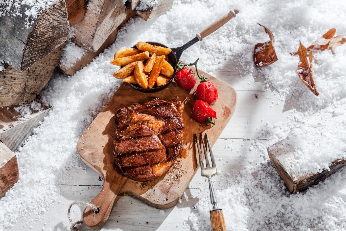 Grillen in der kalten Jahreszeit: Mit Flüssiggas klappt&#039;s besonders gut / Heiße Tipps, wenn Sie Ihren Gasgrill auch bei kälteren Temperaturen nutzen wollen