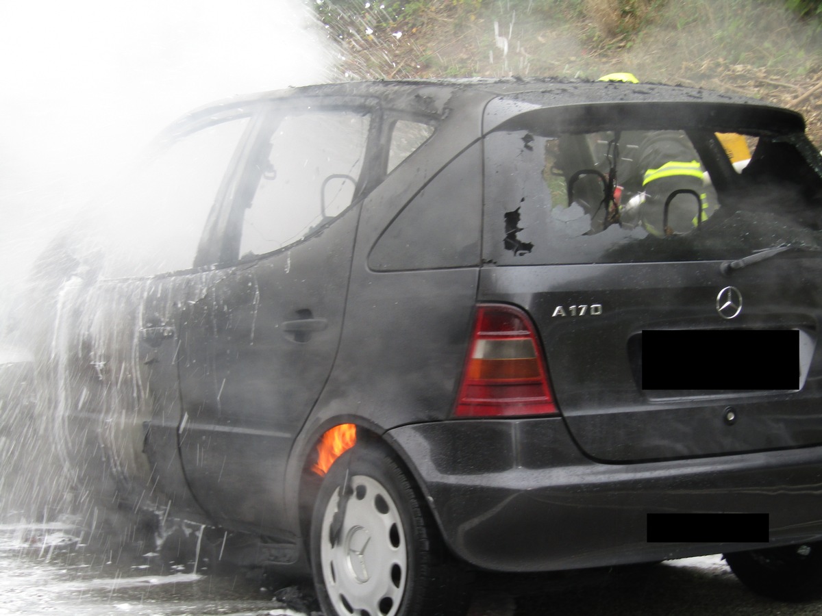 POL-PDKL: A62/Glan-Münchweiler, Mercedes geht in Flammen auf