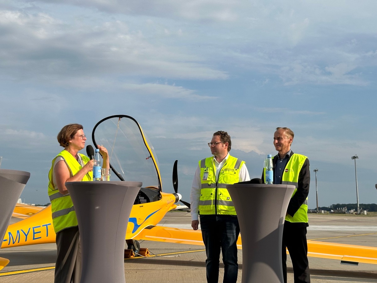 Erstmals startet Elektro-Flugzeug ab Bremen Airport