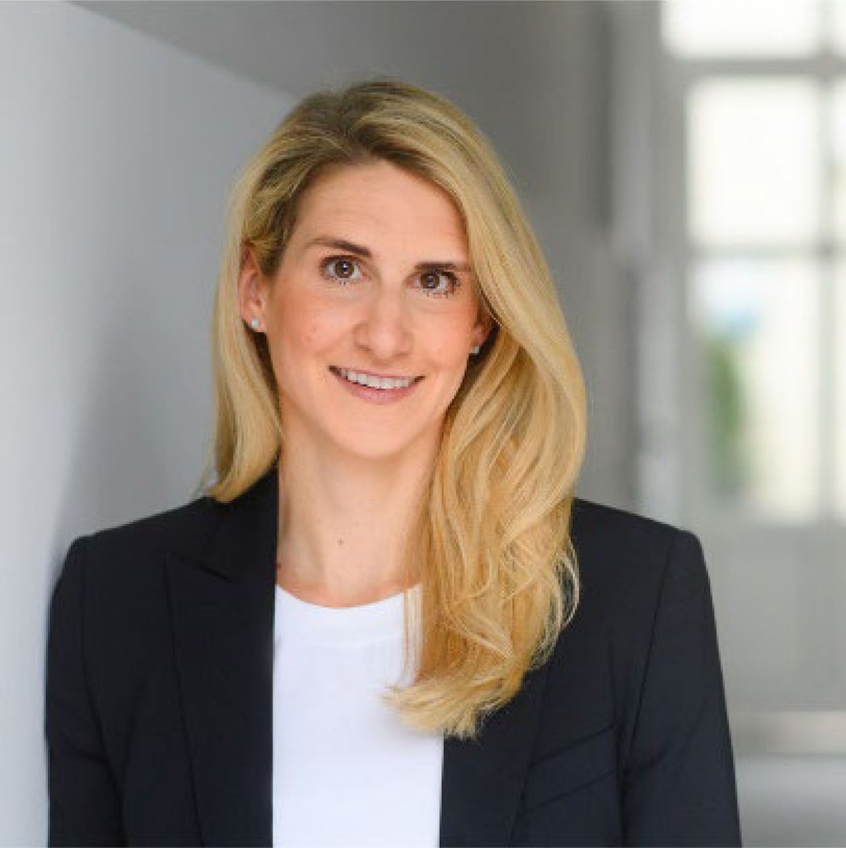 Pressemitteilung: eClear ernennt Anja-Katherina Hillert zur neuen Chief Financial Officer