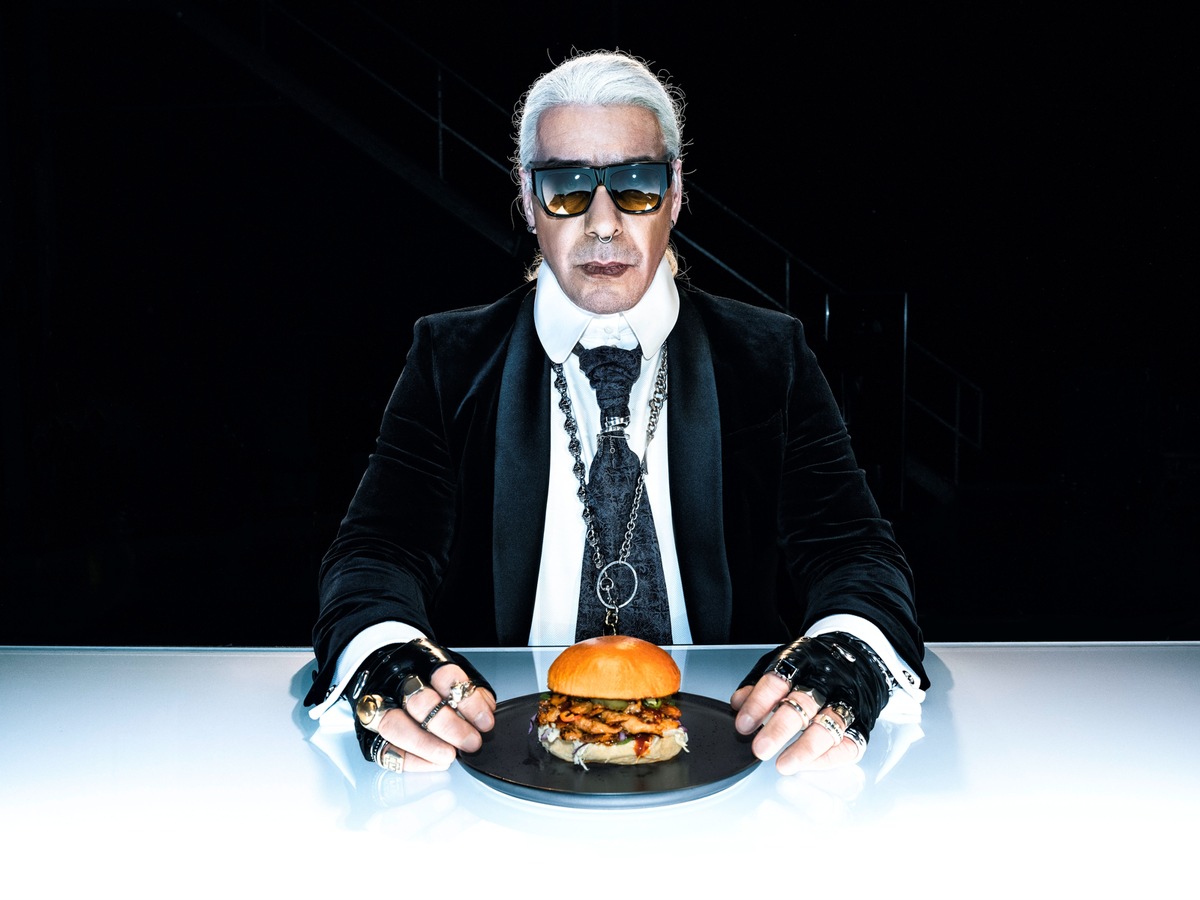 Till Lindemann macht Pflanzen-Burger von LikeMeat zum Must-have