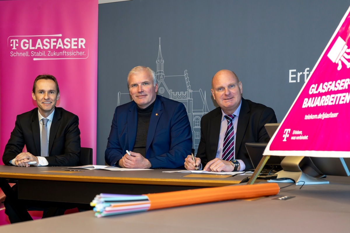 120.000 Glasfaser-Anschlüsse für Erfurt – Stadt und Telekom unterzeichnen gemeinsame Absichtserklärung