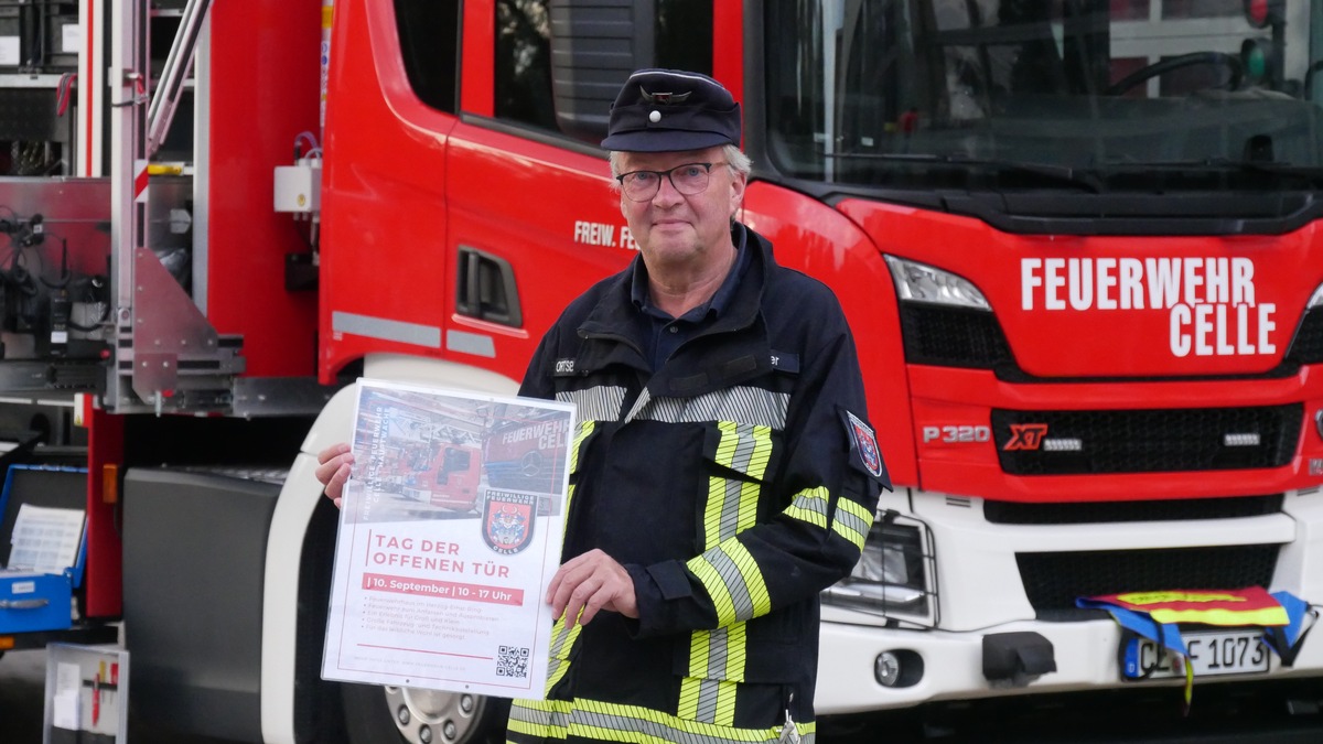 FW Celle: Großer Tag der offenen Tür bei der Celler Feuerwehr - Feuerwehr zum Anfassen und Ausprobieren! / Samstag 10. September vom 10 - 17 Uhr / Rallye für jedermann - Hauptgewinn: Rundflug über Celle