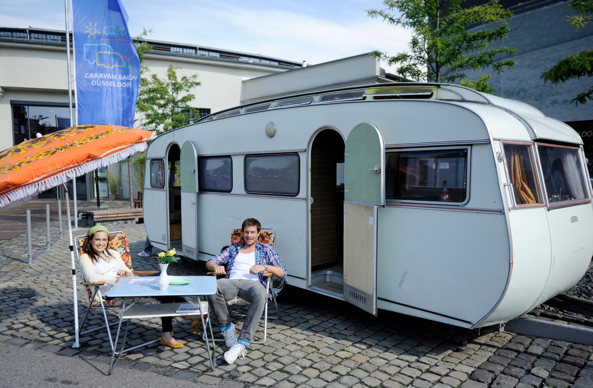 CARAVAN SALON DÜSSELDORF: glänzende Zahlen zum Jubiläum / Umsatz der deutschen Caravaningbranche wächst um 27 Prozent / Caravaning-Urlaub profitiert von aktuellen Trends (mit Bild)