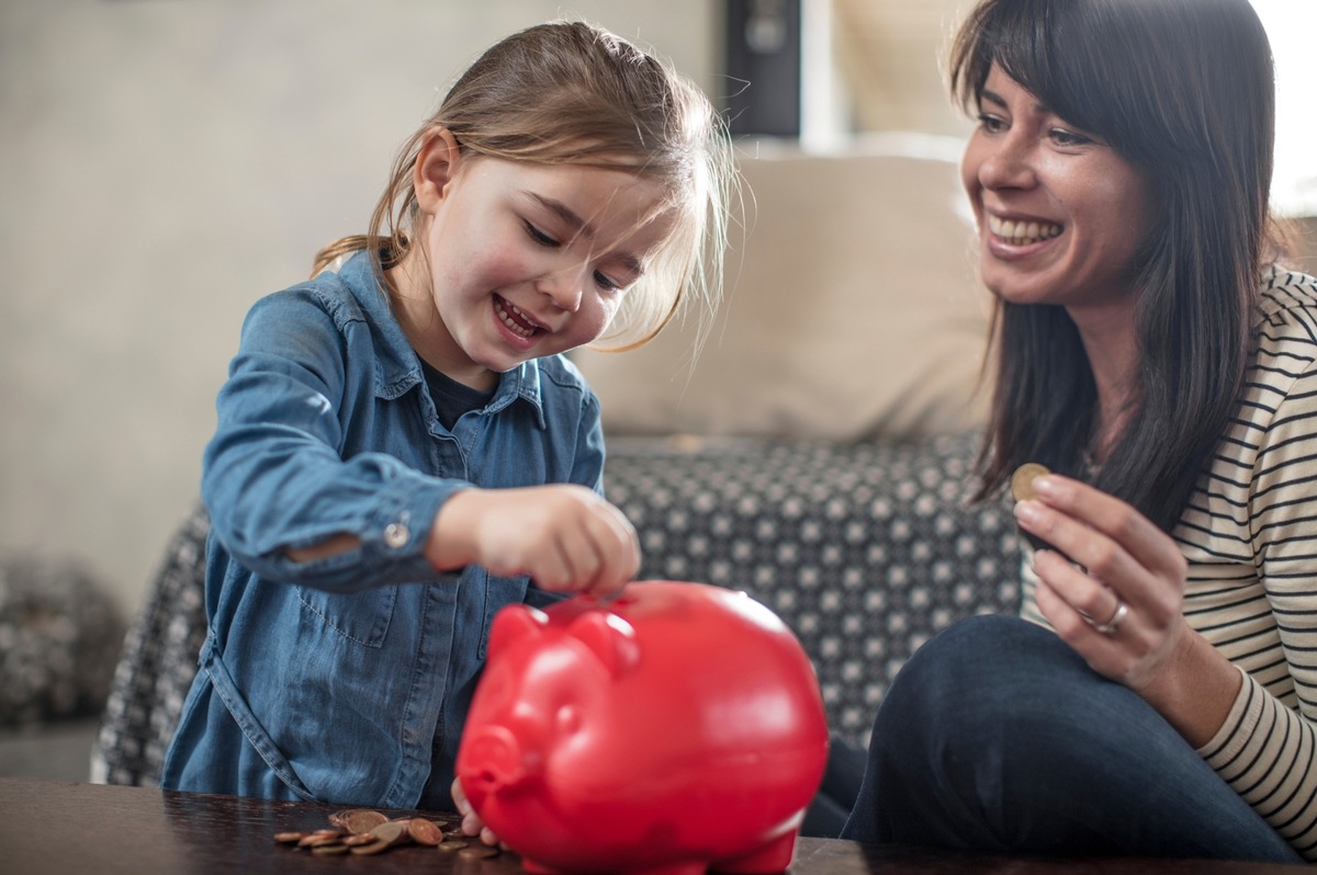 Großes Geld für die Kleinen - richtig sparen für die Zukunft