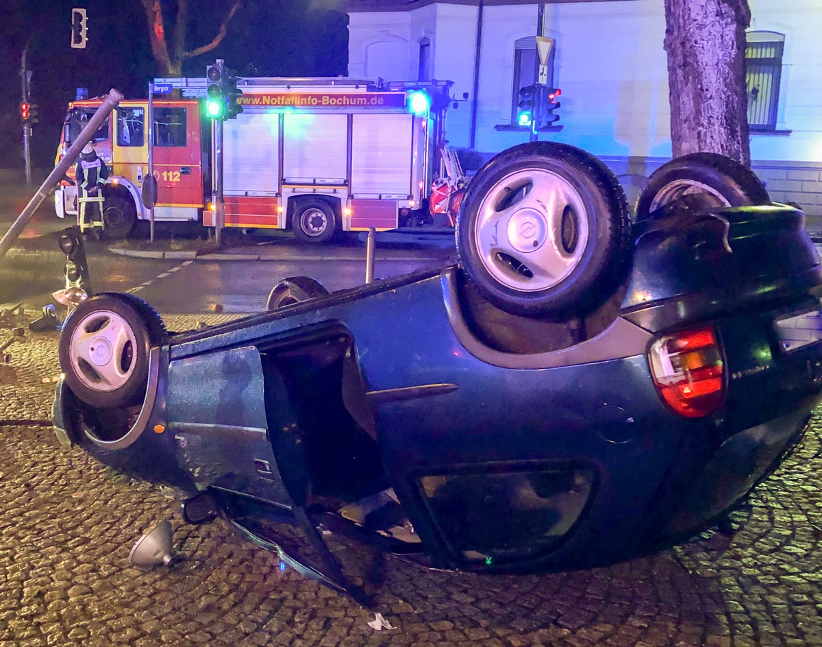 FW-BO: Verkehrsunfall auf der Bergstraße - Vier Verletzte am Samstagmorgen