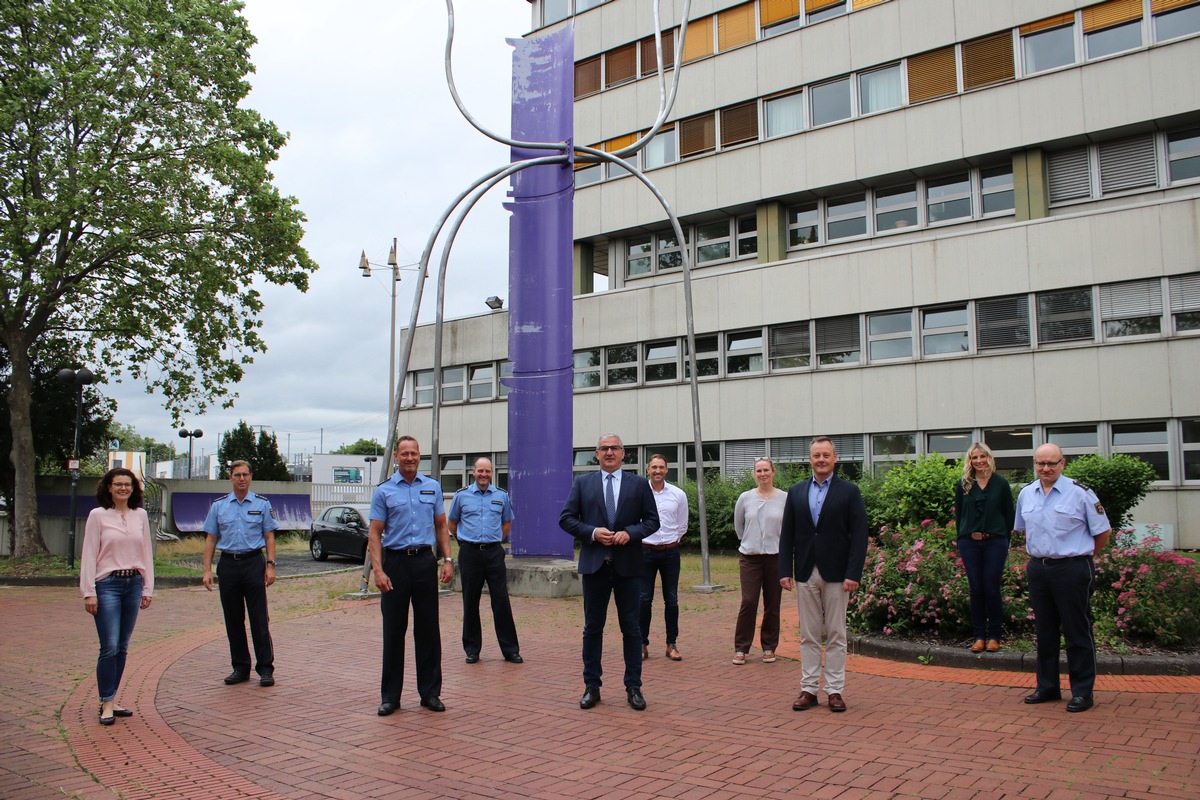 POL-PPKO: Polizeidirektor Manuel Wehrmann wurde als Leiter der Polizeidirektion Mayen am 30. Juni 2021 verabschiedet. Kriminaldirektor Thorsten Runkel tritt dessen Nachfolge an