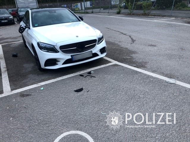 POL-PPWP: Auto beschädigt