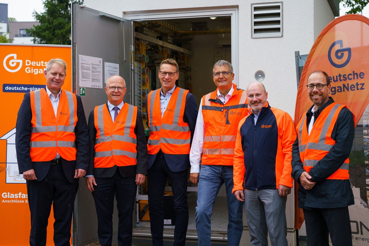 Glasfaserausbau der Deutschen GigaNetz in Brackenheim sorgt für Staatsbesuch