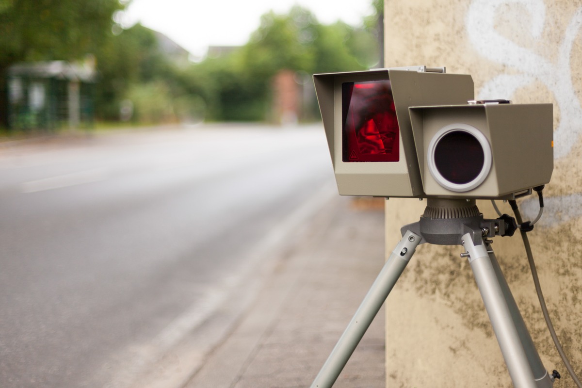 POL-ME: Geschwindigkeitskontrolle der Polizei: 61 Fahrzeuge zu schnell! - Ratingen - 2410119