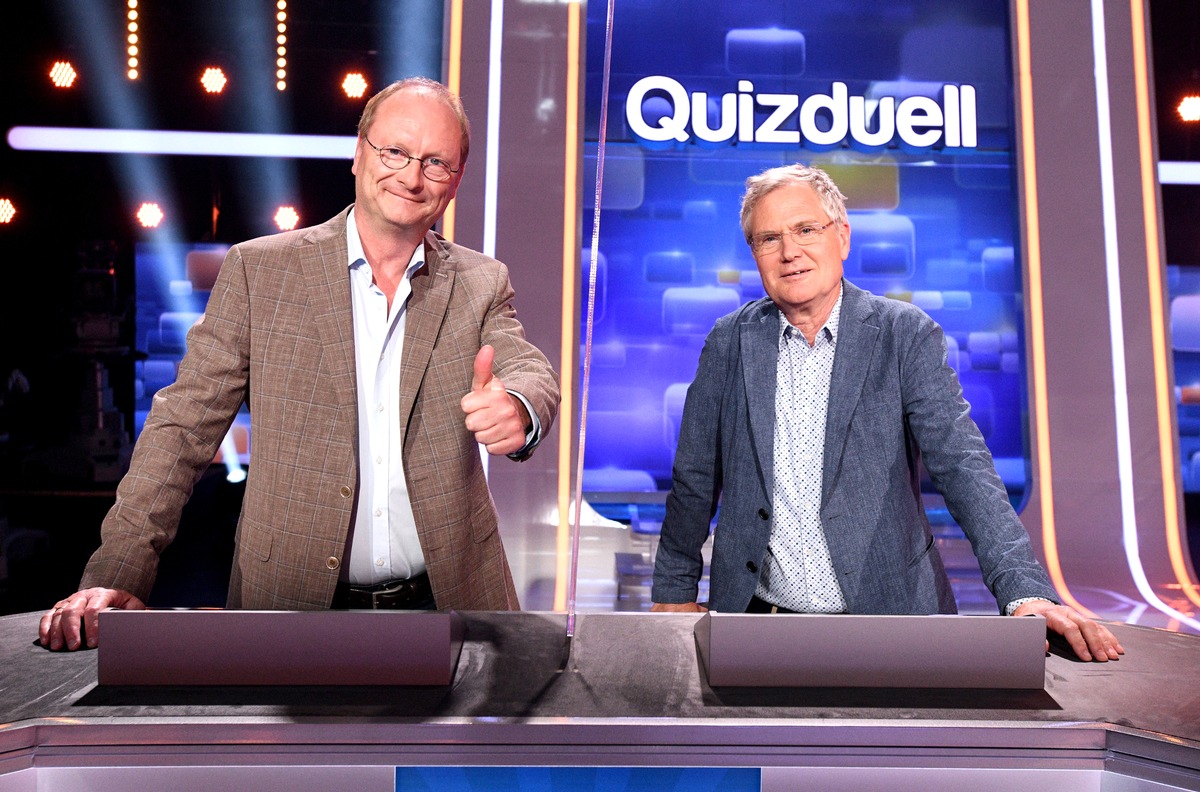 Das Erste: Wetterexperten gegen den &quot;Quizduell-Olymp&quot;: Sven Plöger und Gunther Tiersch bei Jörg Pilawas &quot;Quizduell-Olymp&quot; am Freitag, 14. Mai 2021, 18:50 Uhr im Ersten