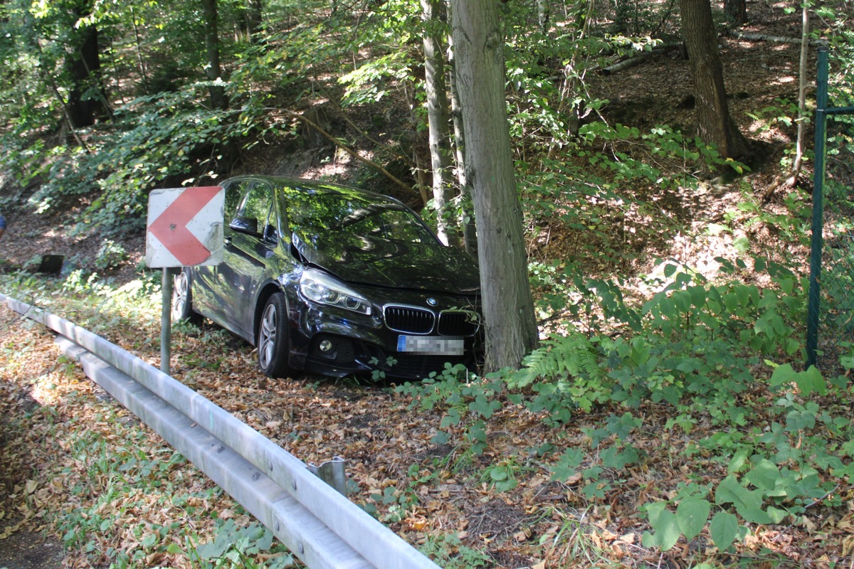 POL-RBK: Overath - Verkehrsunfall aufgrund schlechten Gesundheitszustandes verursacht