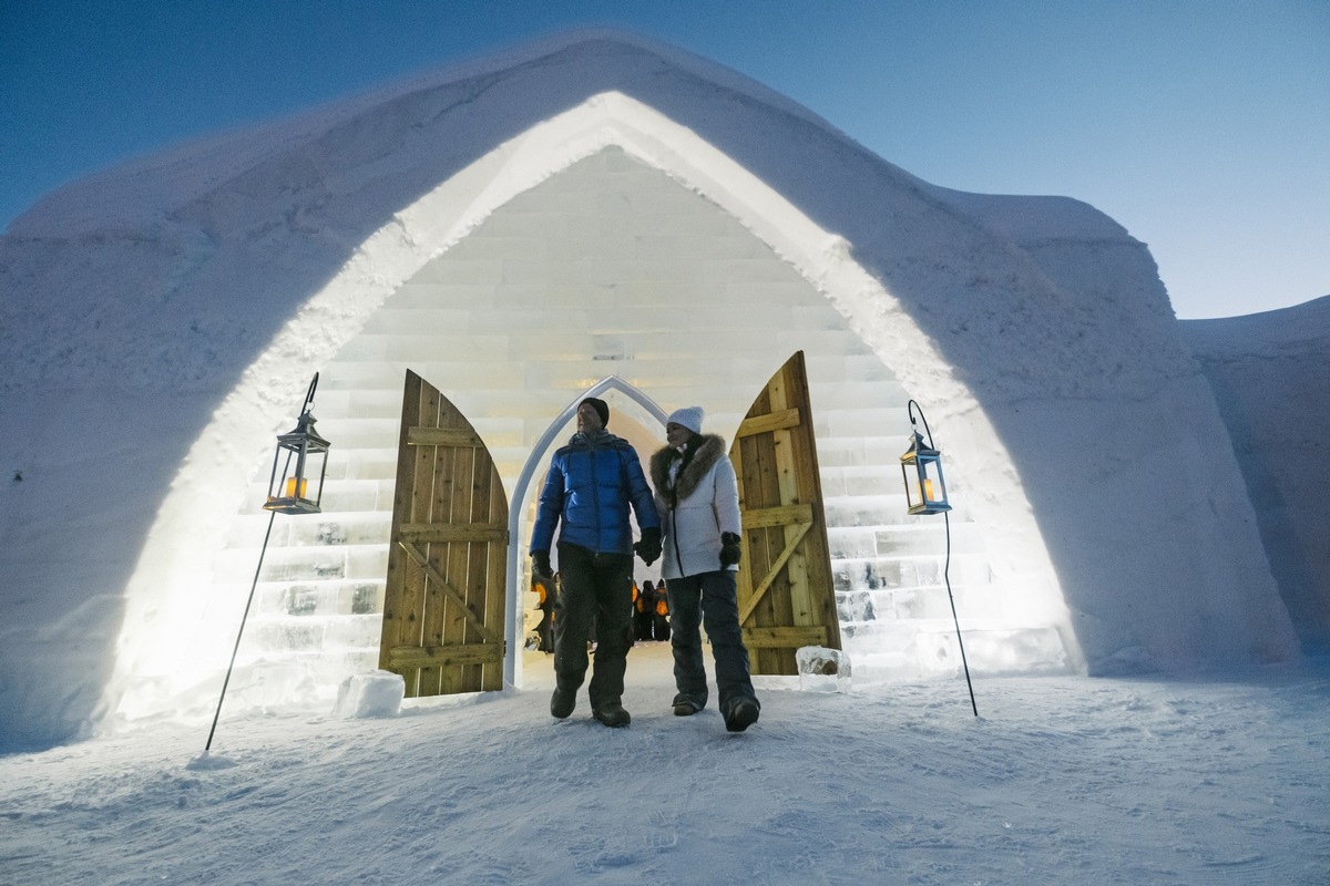 Erstes Eisrestaurant in Amerika öffnet im Januar 2025 - Hôtel de Glace präsentiert spektakuläres Wintererlebnis in Québec