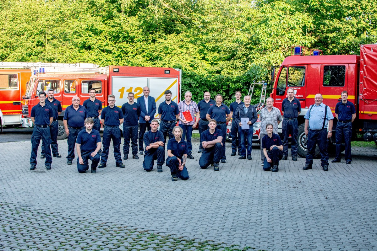 FW Dinslaken: Mitgliederversammlung Löschzug Eppinghoven / Freiwillige Feuerwehr Dinslaken