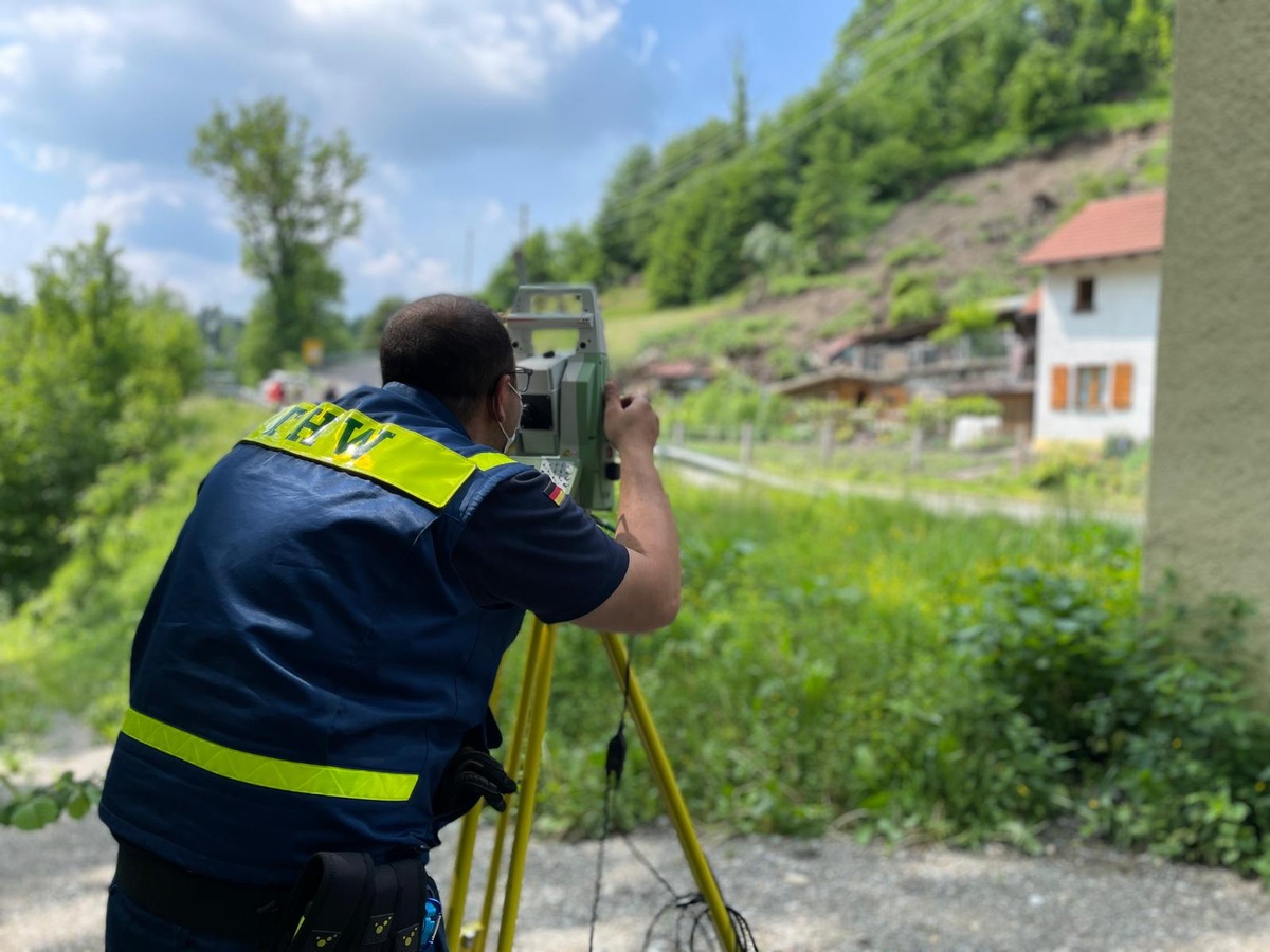 LRA-Ravensburg: Hangrutsch in Wolfegg-Alttann