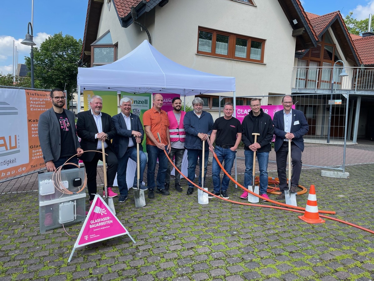 Telekom startet Glasfaserausbau in Künzell