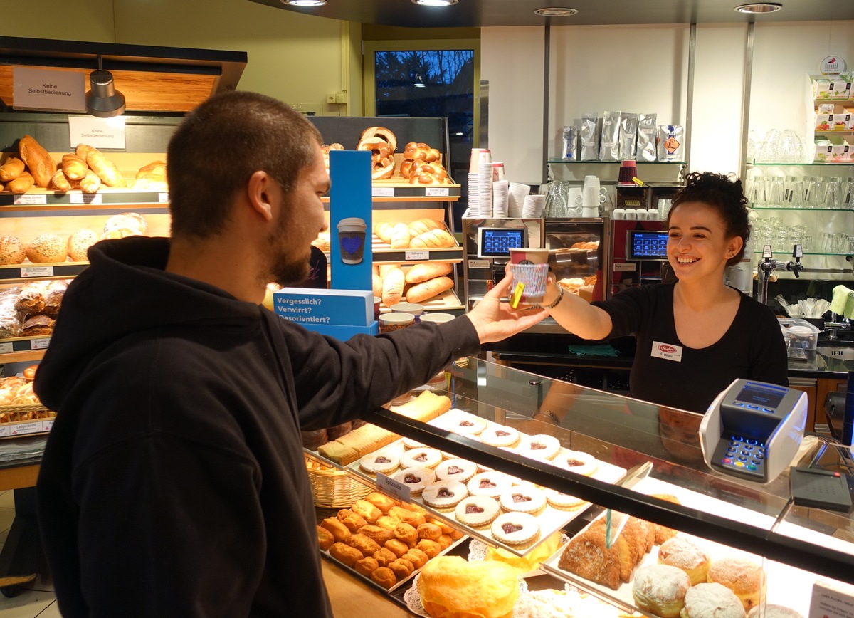 Demenz-Kampagne #vollpersönlich / Schweizer Bäckereien-Confiserien sensibilisieren für Demenz