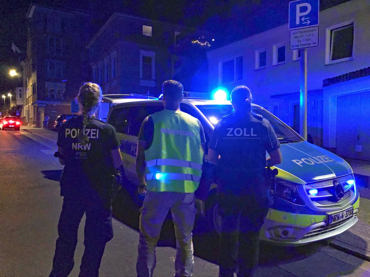 POL-ME: Gemeinsamer Kontrolleinsatz von Polizei, Zoll und Ordnungsamt - Mettmann - 2209017