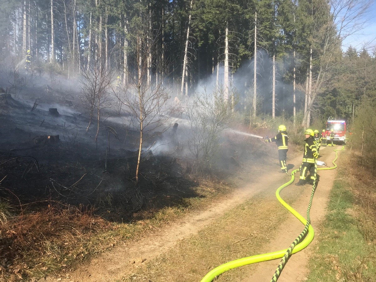 FW-OE: Zweiter Flächenbrand innerhalb weniger Tage