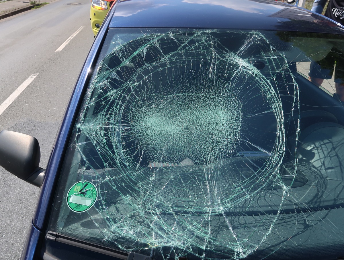 POL-DEL: Landkreis Oldenburg: Radfahrer bei Verkehrsunfall in Ganderkesee schwer verletzt